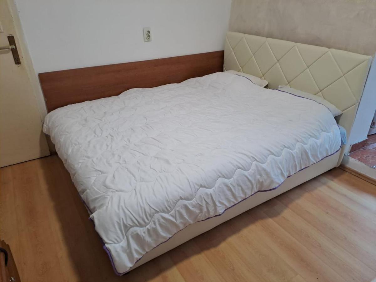 Apartmani Gordana Bar Exteriör bild