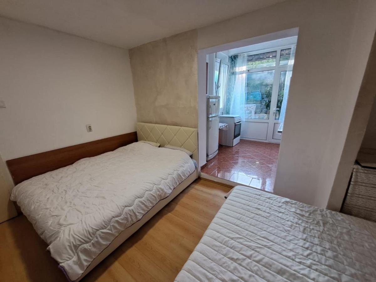 Apartmani Gordana Bar Exteriör bild