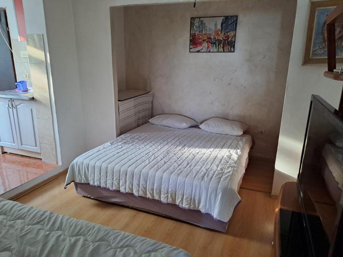 Apartmani Gordana Bar Exteriör bild