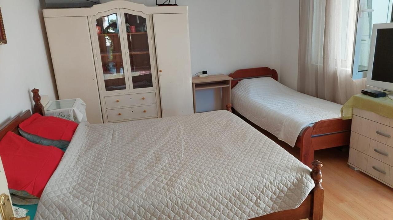 Apartmani Gordana Bar Exteriör bild